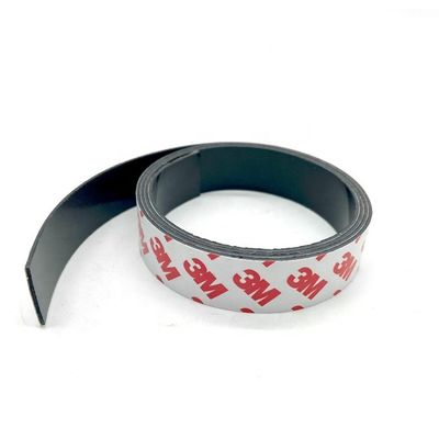 Nastro magnetico permanente con supporto adesivo 3M resistente e duraturo