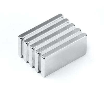 Magnete al neodimio di grado Ndfeb per motore BLDC blocco 38H SH UH Alta temperatura di lavoro