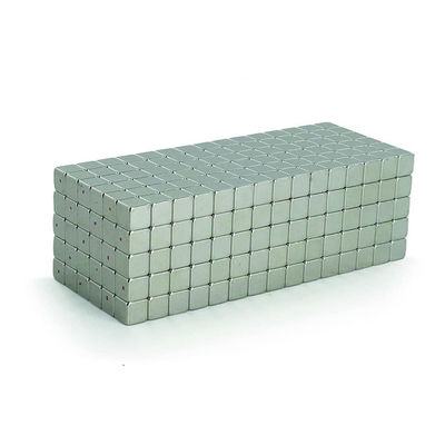 ±1% Tolleranza N35 N52 5mm Cubo Magnete al neodimio 1,14KG Tirare con ISO9001 2000 Sistema