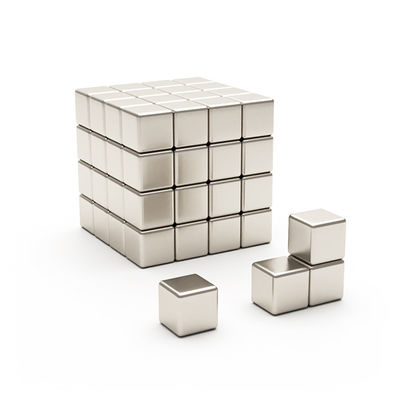 ±1% Tolleranza N35 N52 5mm Cubo Magnete al neodimio 1,14KG Tirare con ISO9001 2000 Sistema