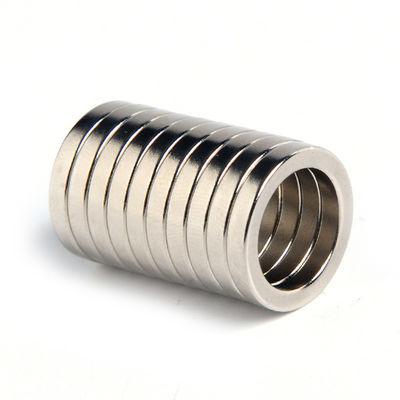 Industria N52 Magnete NdFeB con anello forato Magnete al neodimio Tolleranza ±0,05 Permanente