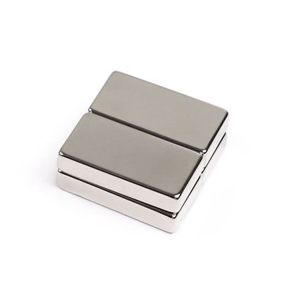 Magnetismo di spessore Direzione N52 Grado NdFeB Blocco Magnete al neodimio per industria