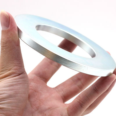 ISO9001 2000 Certificato anello magnetico di neodimio magnetizzato diametralmente per altoparlanti audio