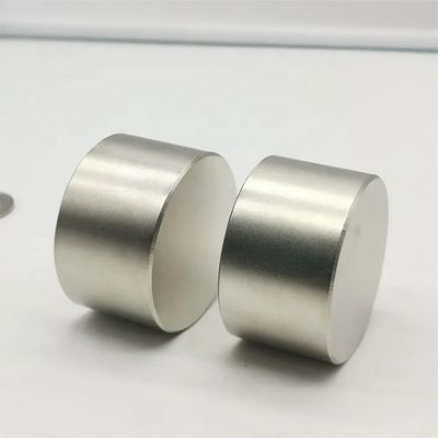Magnete a cilindro di neodimio permanente N45 N52 D70x40mm Magnete superforte per macchine