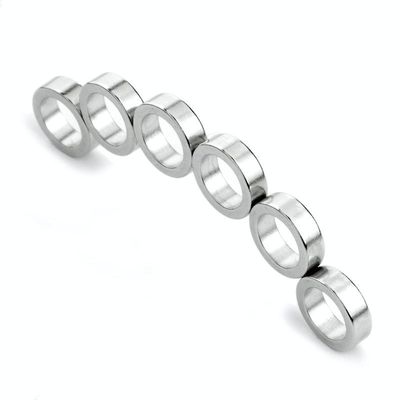 Magneti ad anello diametralmente magnetizzati compositi ad alta resistenza di magnetizzazione
