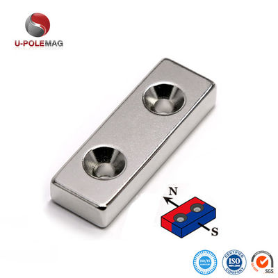 10000 Gauss N52SH Magnete a blocco forte con 2 fori anti-affondamento Materiale NdFeB al neodimio