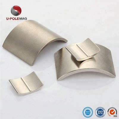 45SH Magnete permanente ad arco per parti di motori a corrente continua Segmento di personalizzazione Magnete al neodimio